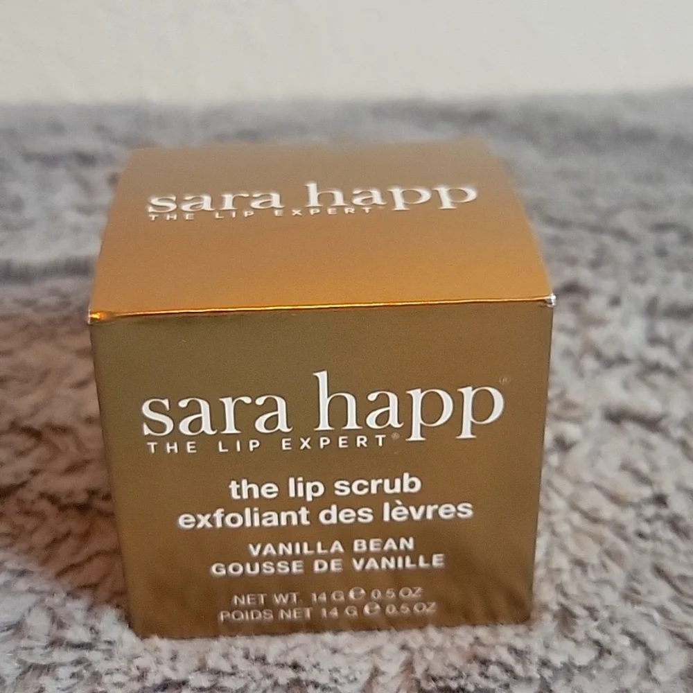 sara happ The Lip Scrub: Vanilla Bean Sugar Scrub, Exfoliating Lip Treat…